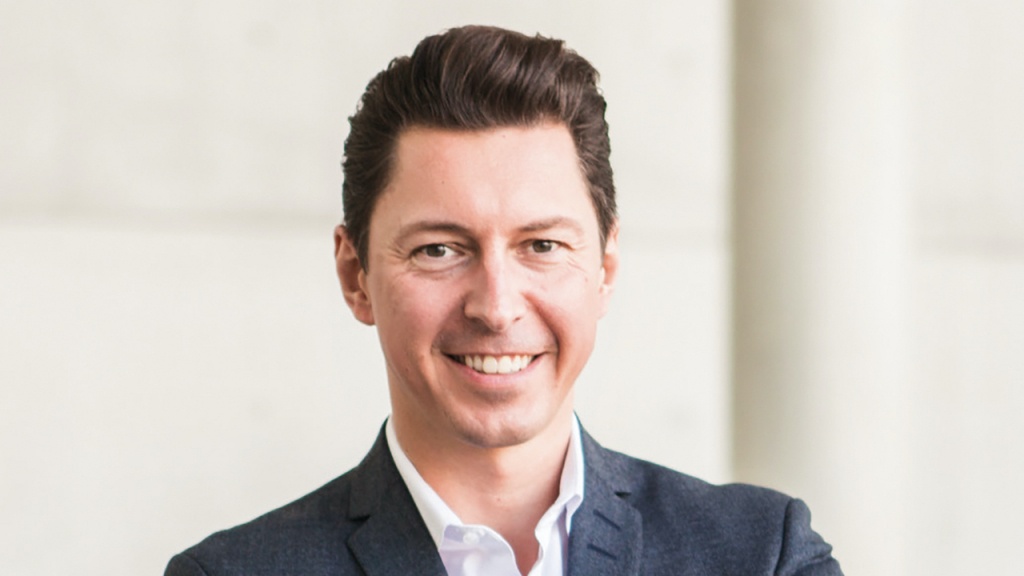 Porträtfoto von Ralph Reinhold, Gründer und Alleinvorstand von Omega.