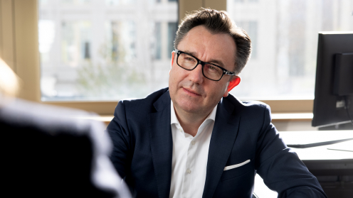 Deutsche Finance Manager Symon Hardy Godl im Gespräch