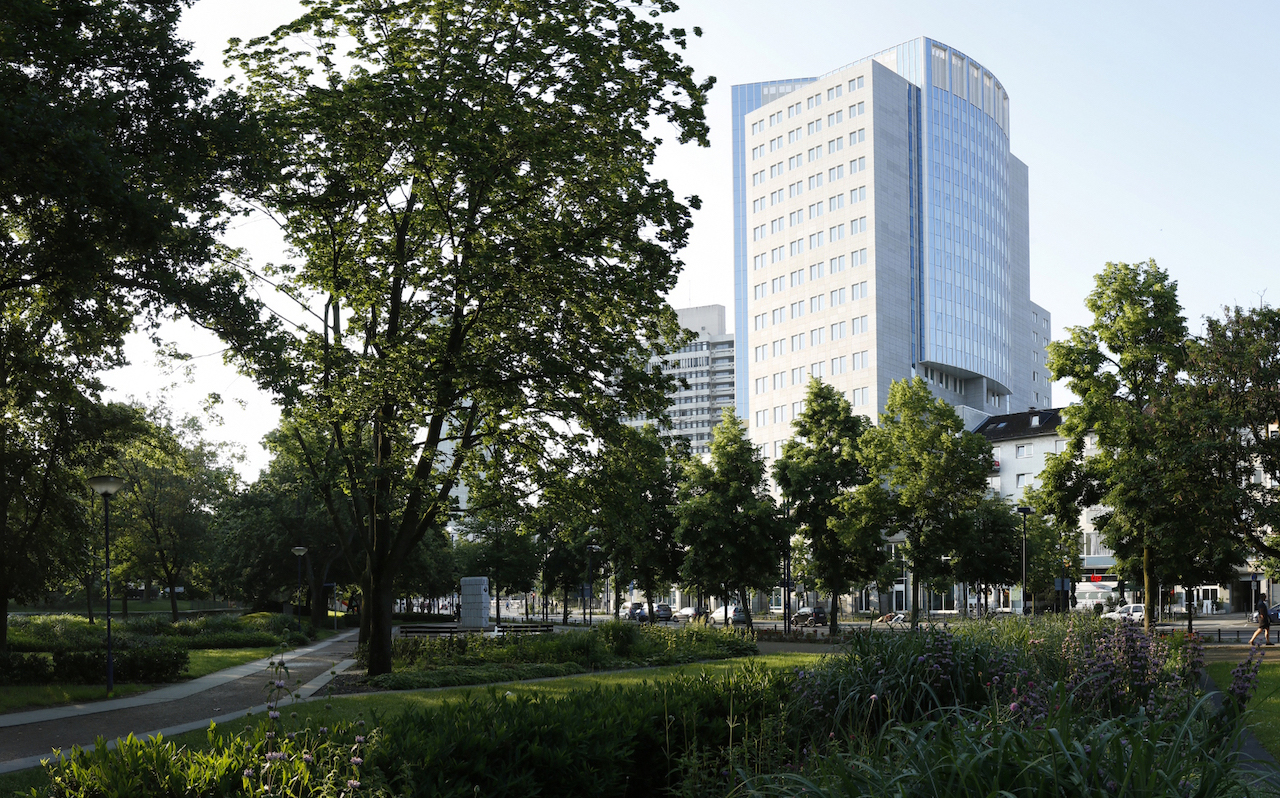 Außenaufnahme Firmensitz von Quadoro in Offenbach.