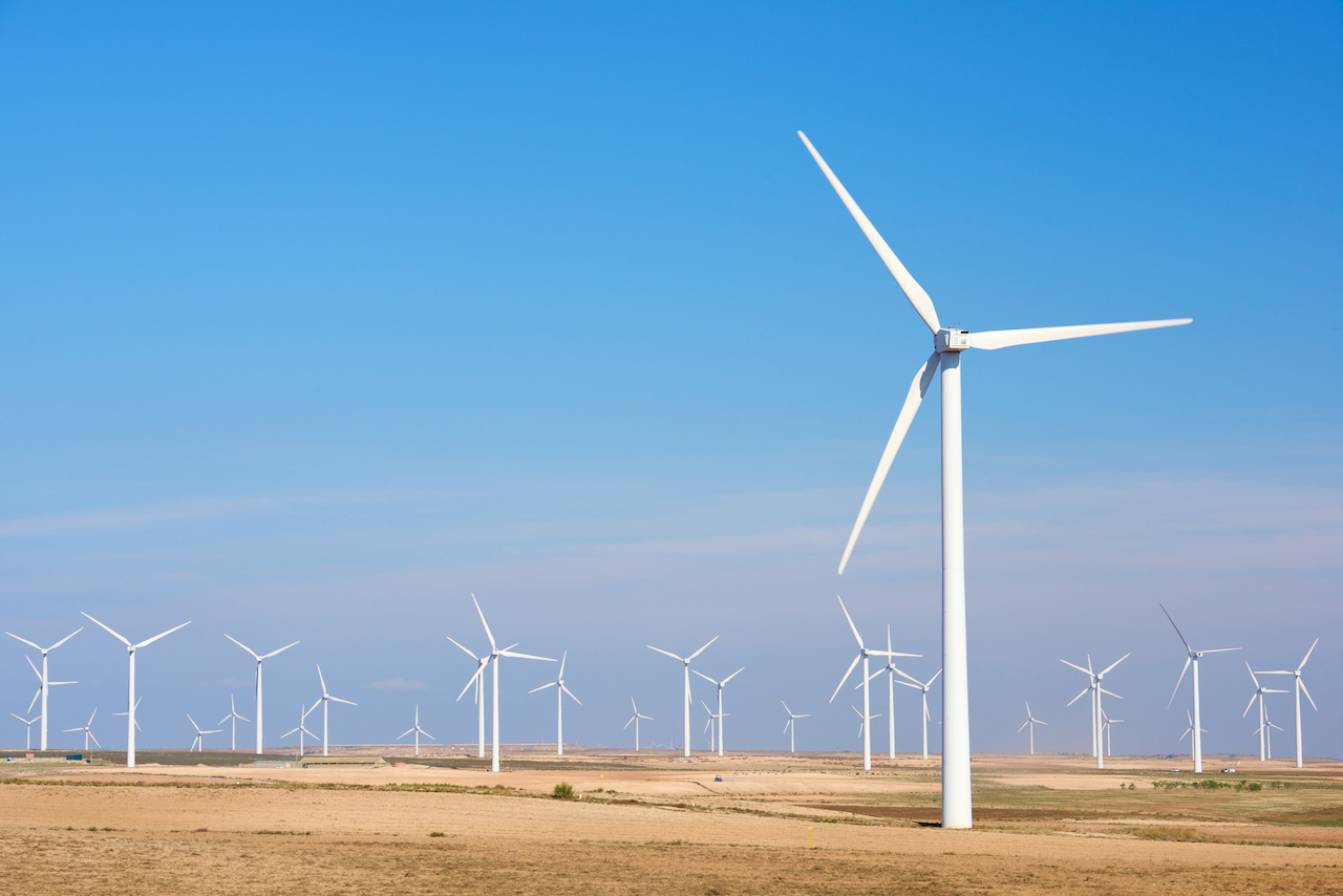 Meek invierte en energías renovables en España