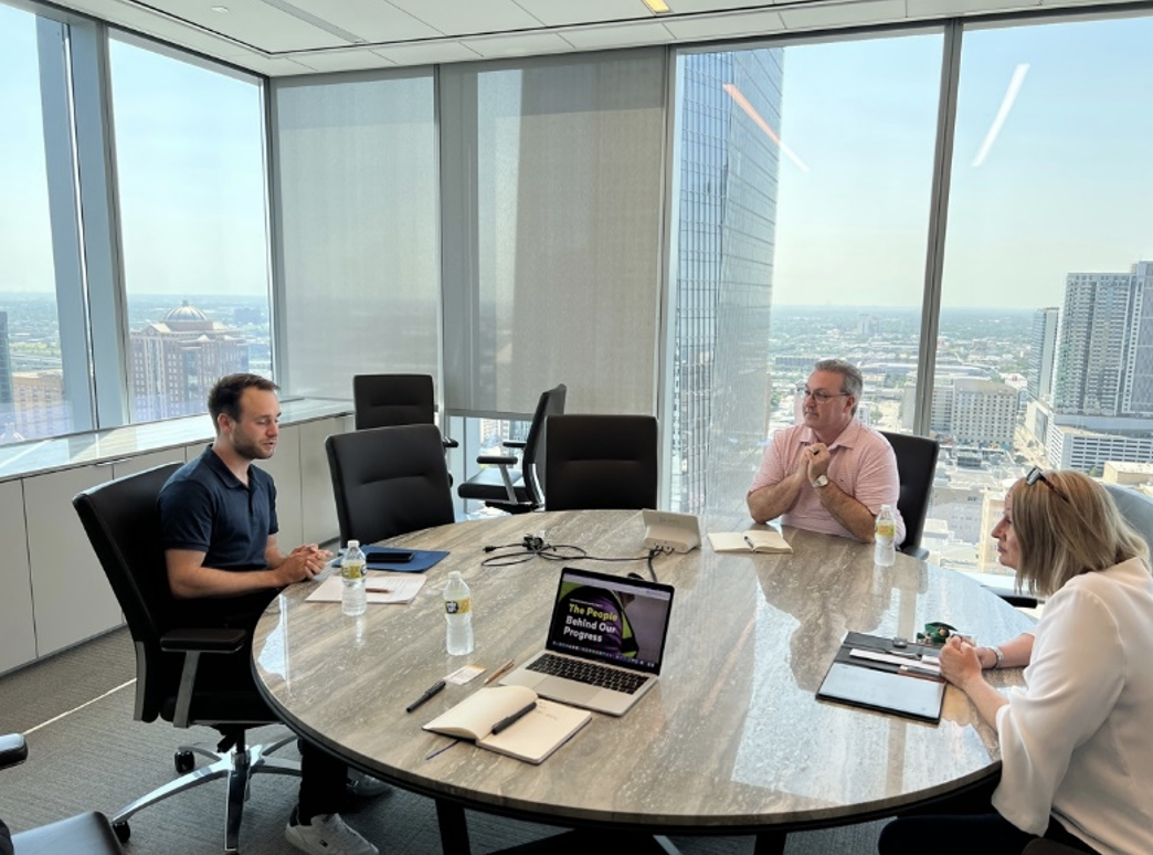 Coworld researches on the spot: a report from the field in the United States Coworld researches on the spot: a report from the field in the United States