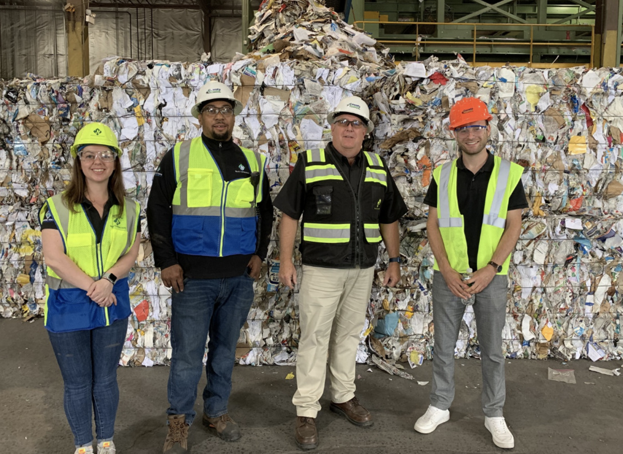 Coworld researches on the spot: a report from the field in the United States Coworld researches on the spot: a report from the field in the United States