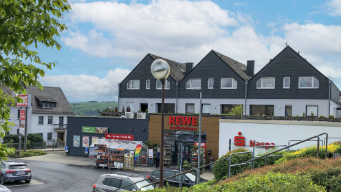 Außenansicht Rewe-Markt in Neuhäusel