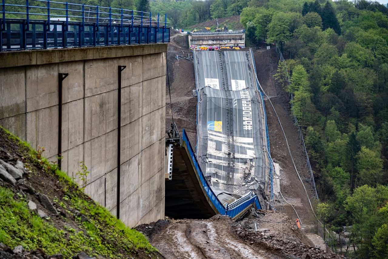 Gesprengte Rahmedetalbrücke in NRW