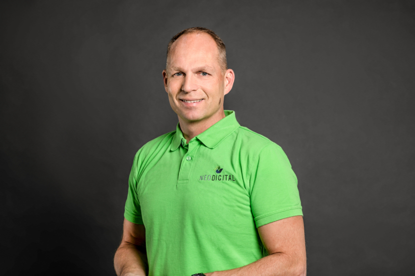 Neodigital / Portraitshooting , Stephen Voss, Vorstand Marketing und Vertrieb