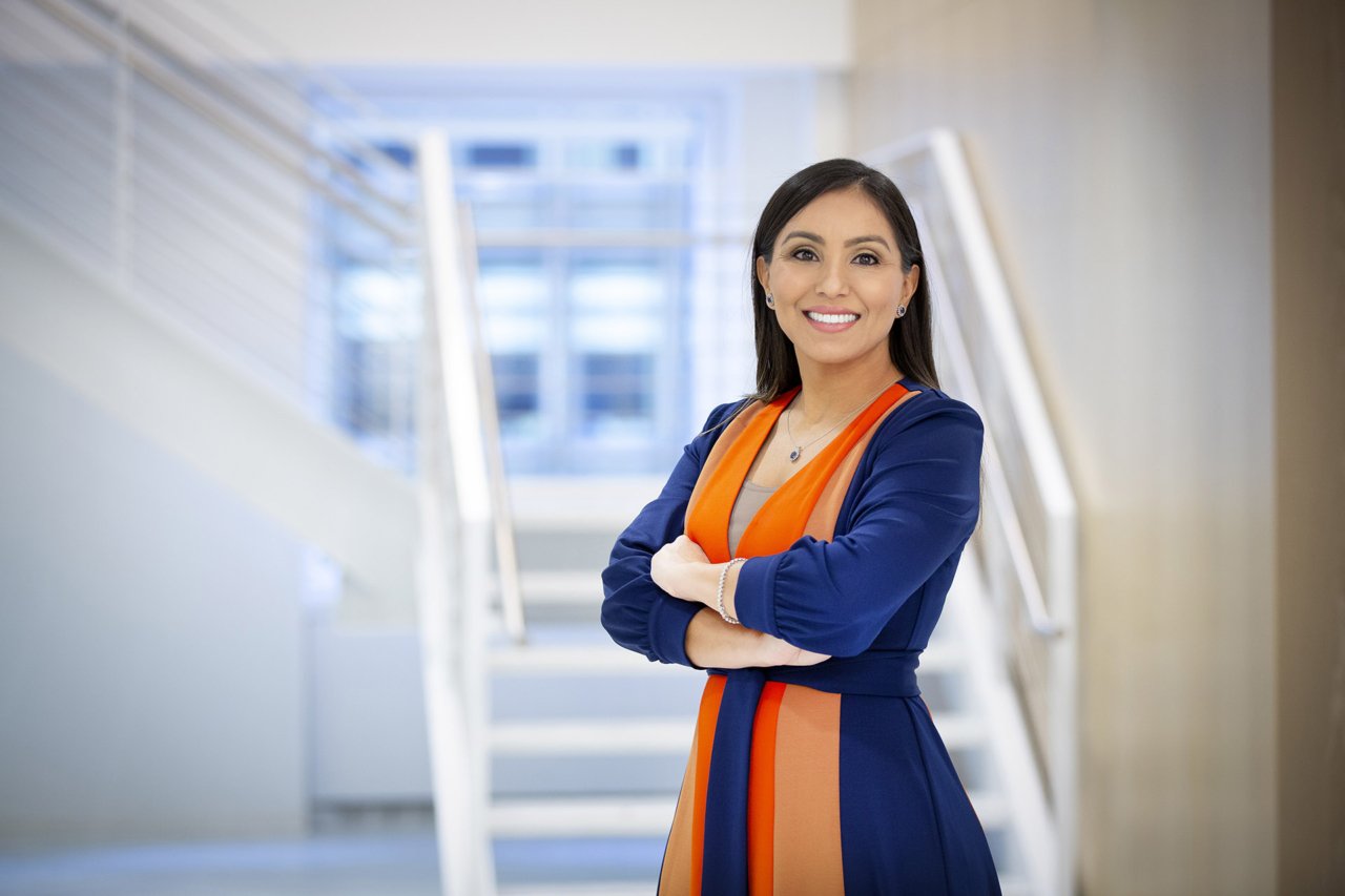 Imaru Casanova, VanEck