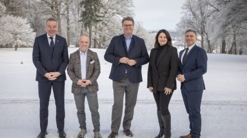 Ralf Berndt, Vorstand Stuttgarter Karsten Rehfeldt, Geschäftsführer BBVS Martin Gräfer, Vorstand Die Bayerische Alexandra Markovic-Sobau, Leiterin Vertrieb Hallesche Paulo Patricio, Organisationsdirektor Makler & Mehrfachagenten, Hanse Merkur