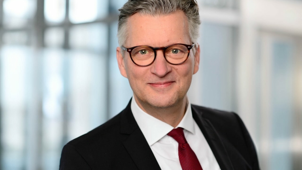 Uwe Janz, Intreal