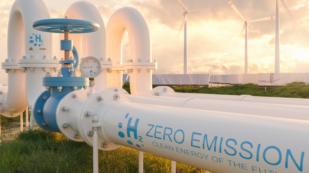 Wasserstoff_Rohrleitungen vor Wind- und Solaranlagen.