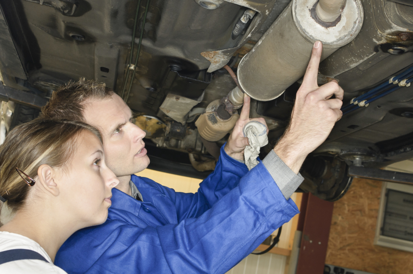 In der Autowerkstatt