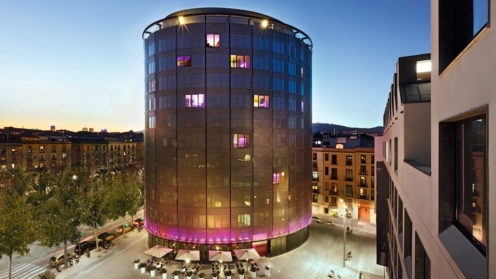 Außenaufnahme des Hotel „Barceló Raval“ in Barcelona