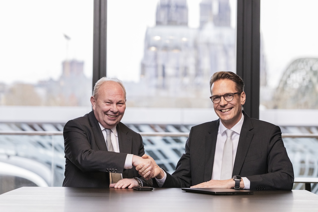 Gottfried Rüßmann (li.) und der designierte DEVK-Vorstandsvorsitzende Michael Knaup