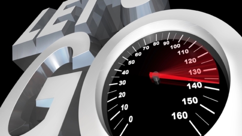Die Worte „Let's Go“ mit einem Tachometer darin symbolisieren die Geschwindigkeit und Energie eines frühen Starts oder des Beginns einer Arbeit, Aufgabe oder Veranstaltung, Frühstart, Start, Frühstarter-Rente