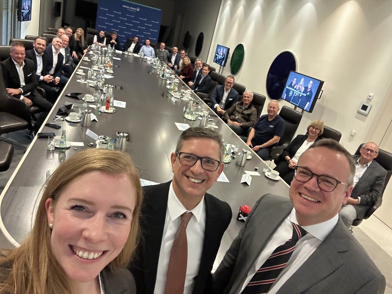 AfW-Vorstände Franziska Geusen, Norman Wirth und Frank Rottenbacher (v.l.)