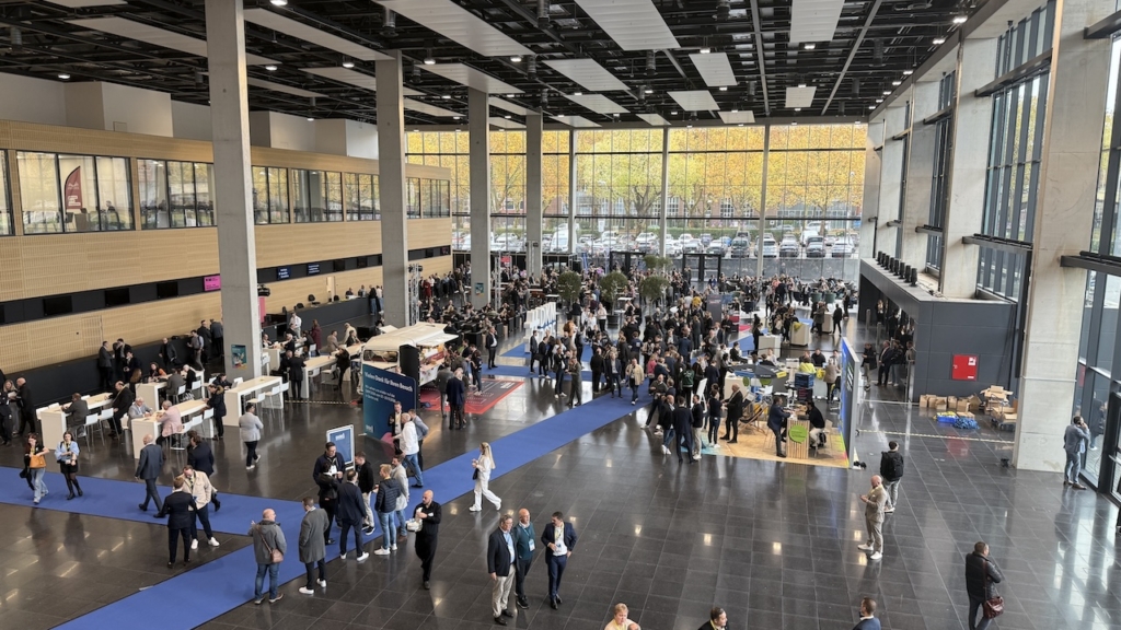 Elf Uhr: Messestart in Dortmund