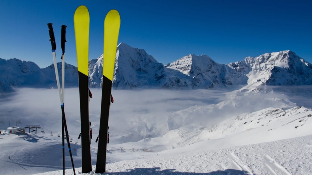 Ski, Skiurlaub, Skifahren, Versicherung,