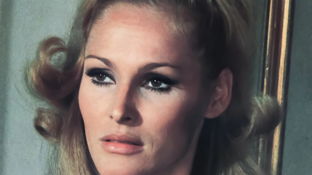 Ursula Andress
