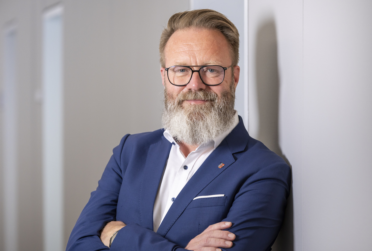 Claus Ruhe Madsen