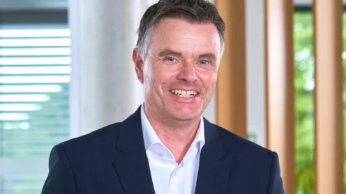 Christoph Meuerer, Itzehoer Versicherungen