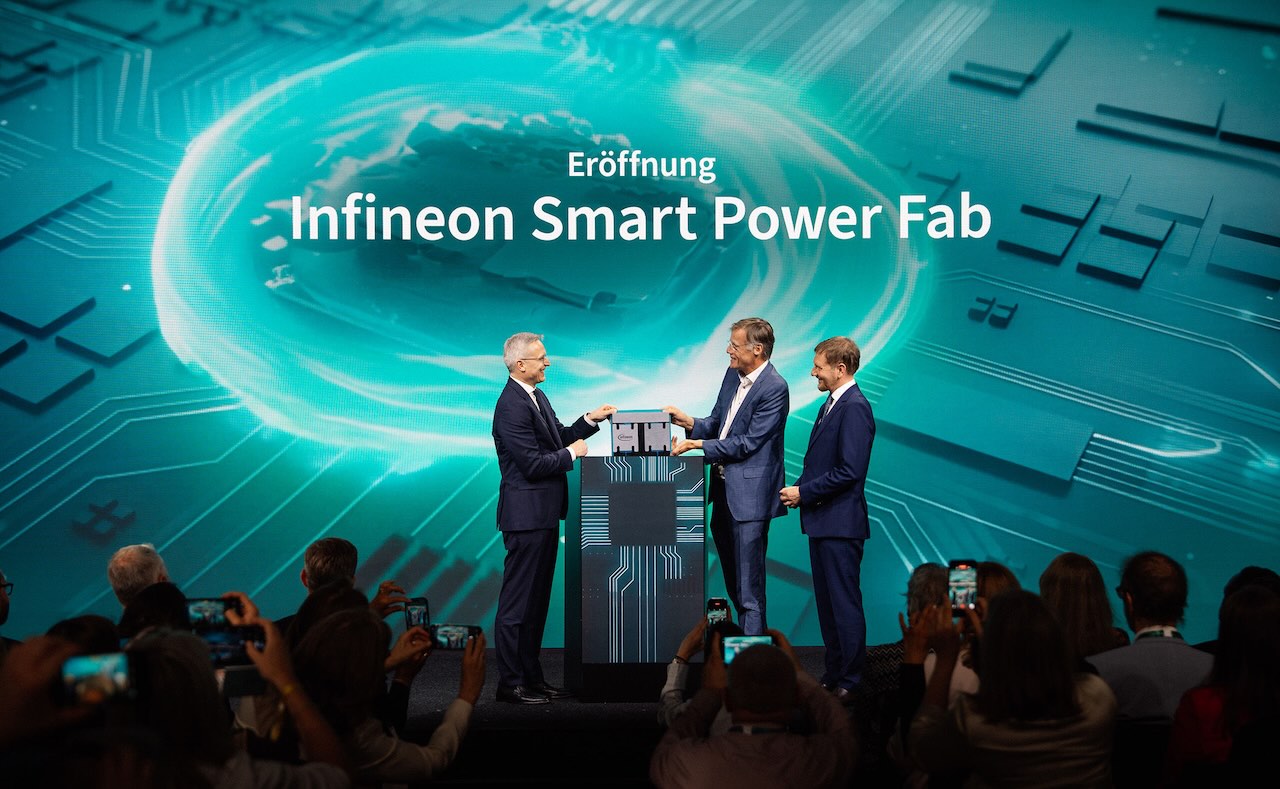 Infineon eröffnet Halbleiterfabrik